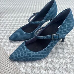 BetaBrand Mile Marker Teal Mary Jane Heels